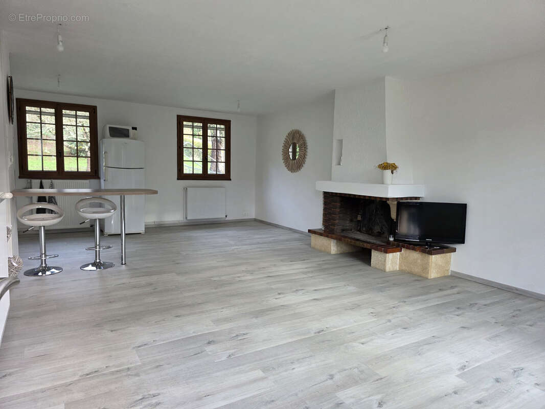 Maison à CHAMBEUGLE