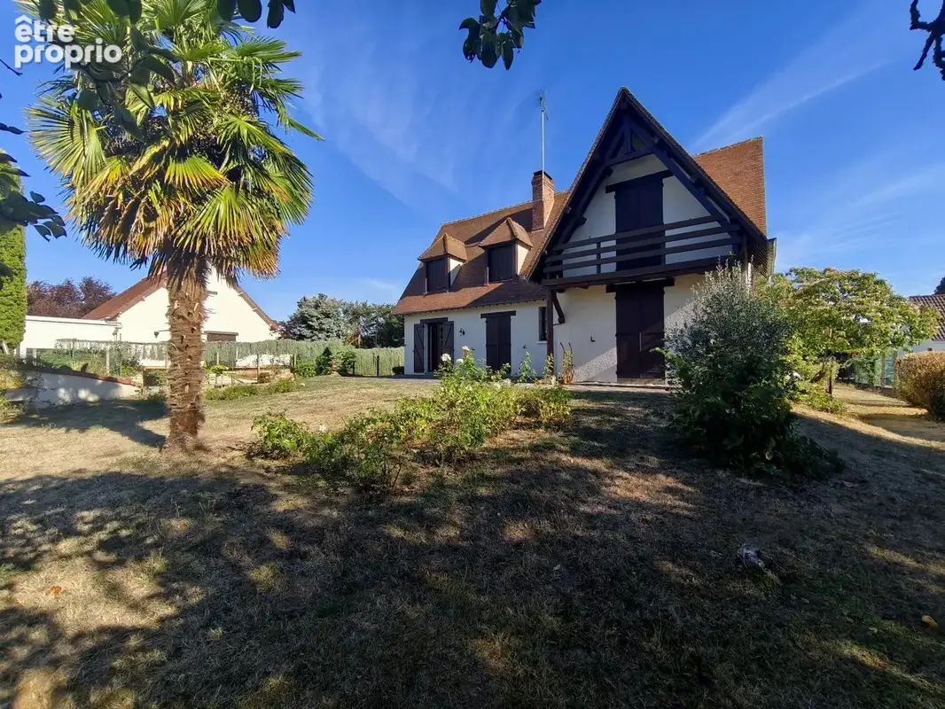 Maison à FEROLLES