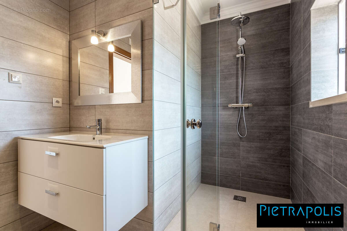 Appartement 81 m² à Villefranche-Sur-Saone  - photo 4