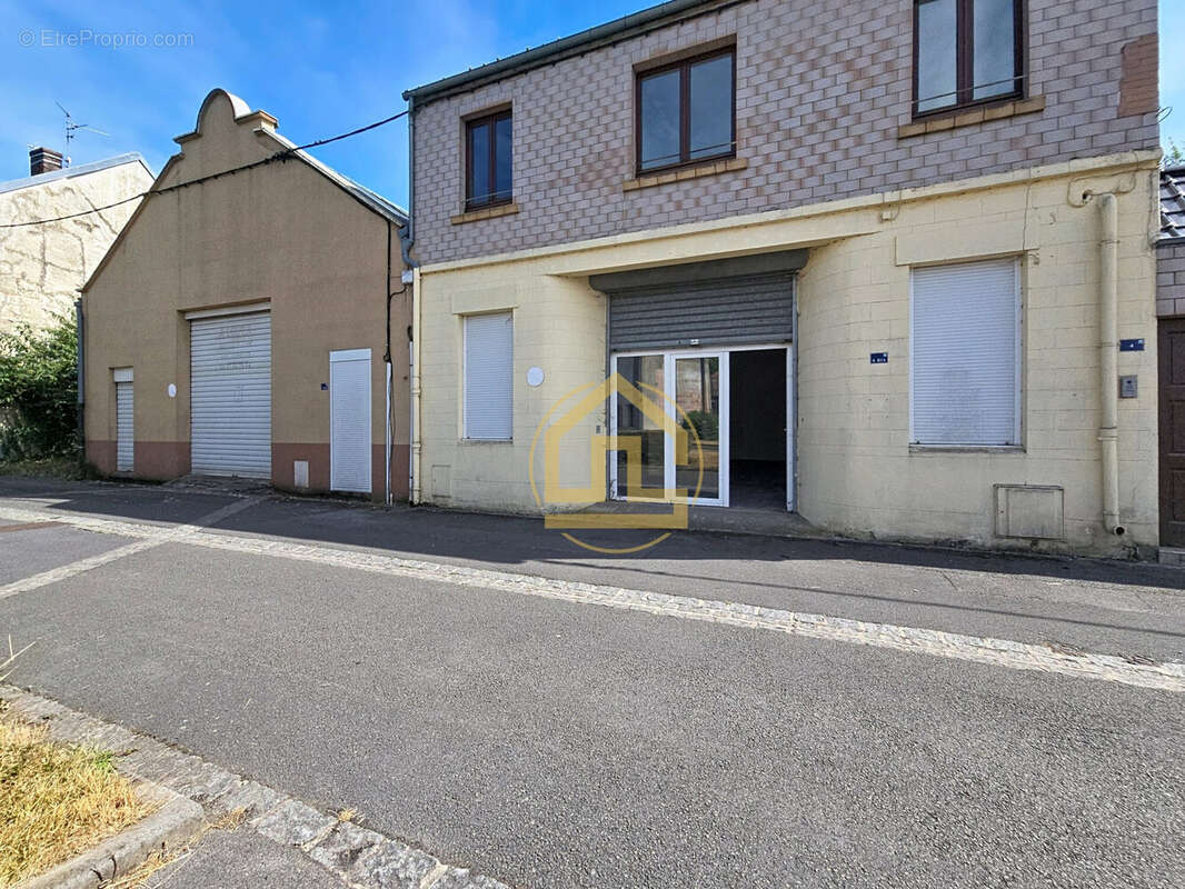 Maison 145 m² à Conde-Sur-L'escaut  - photo 2