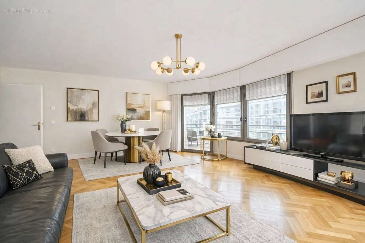 Appartement à LEVALLOIS-PERRET