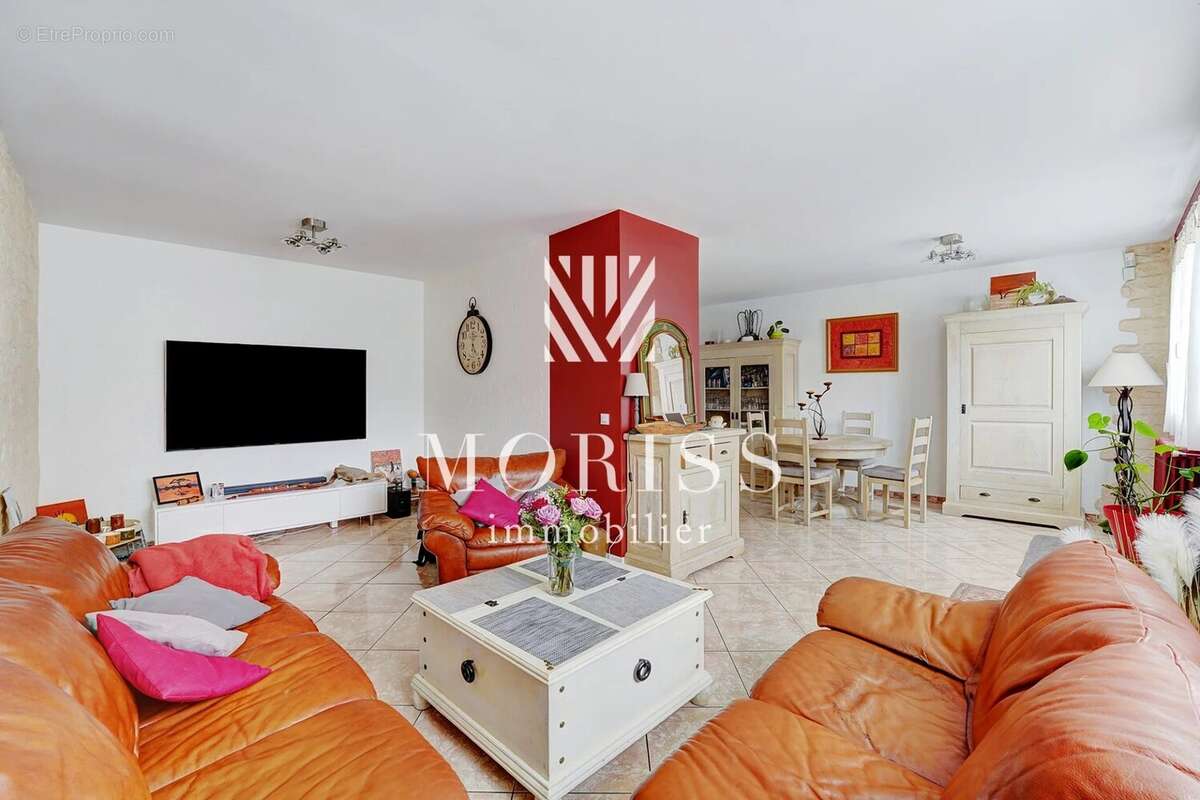 Maison à NEUILLY-PLAISANCE