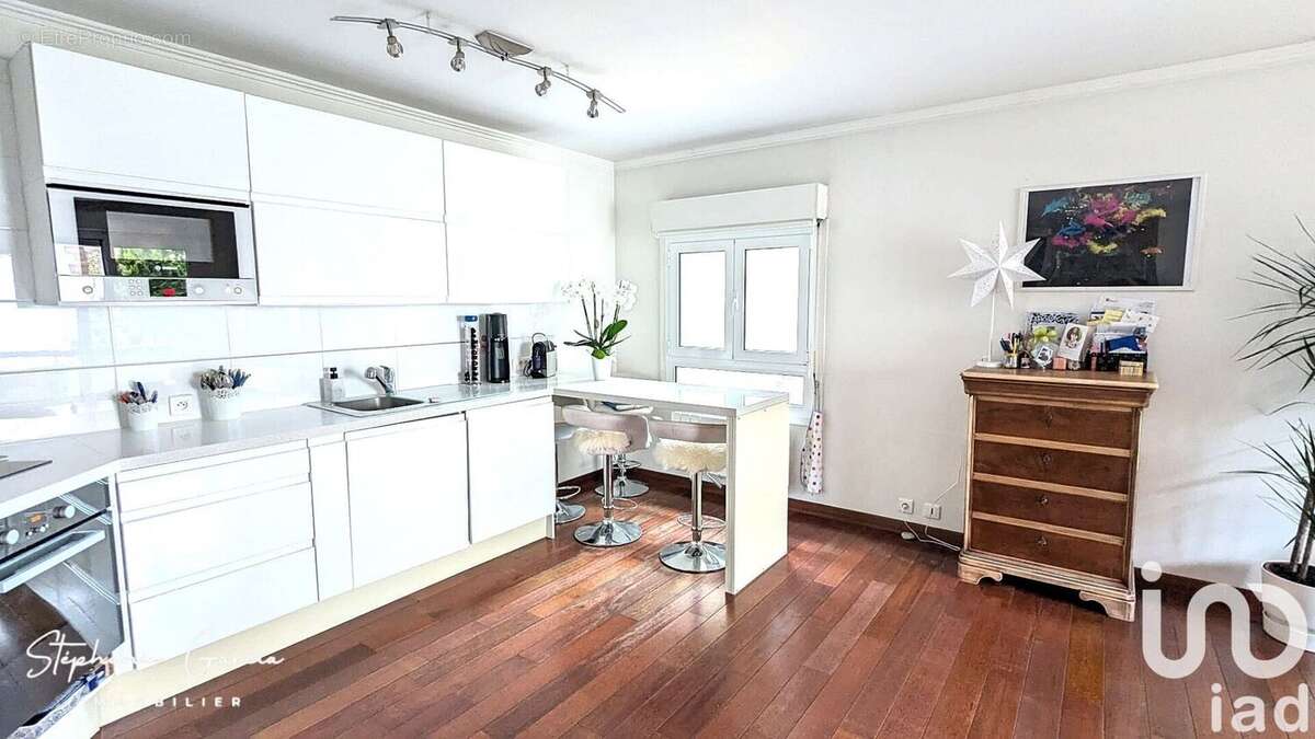 Photo 3 - Appartement à NOGENT-SUR-MARNE