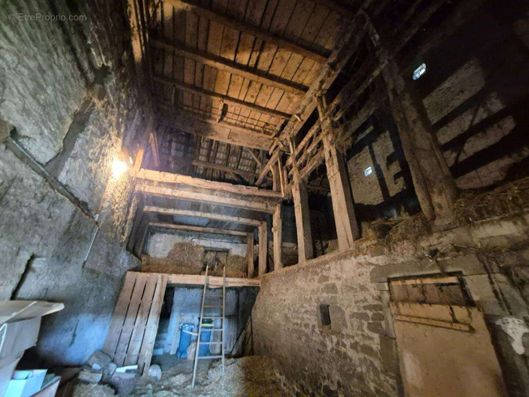 Maison à SAINTE-MARIE-EN-CHANOIS