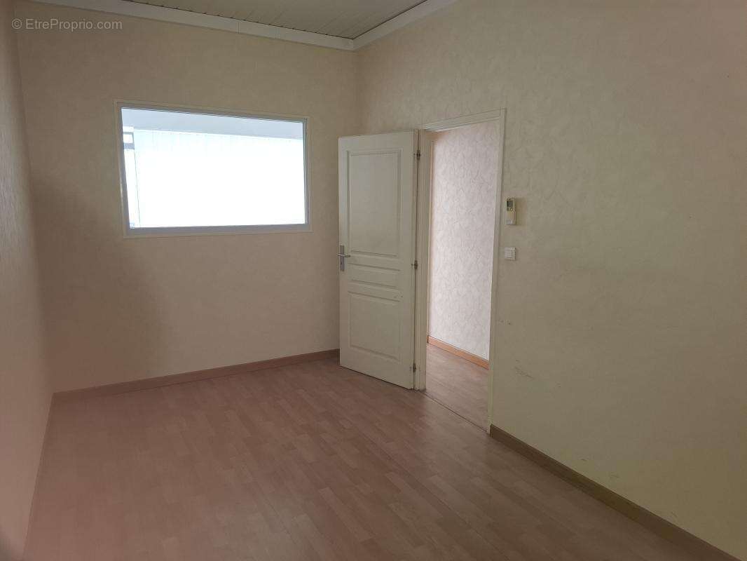Appartement à SAINTES