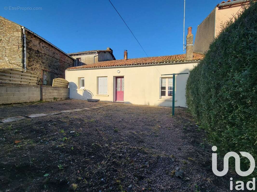 Photo 3 - Maison à SAINT-MESMIN