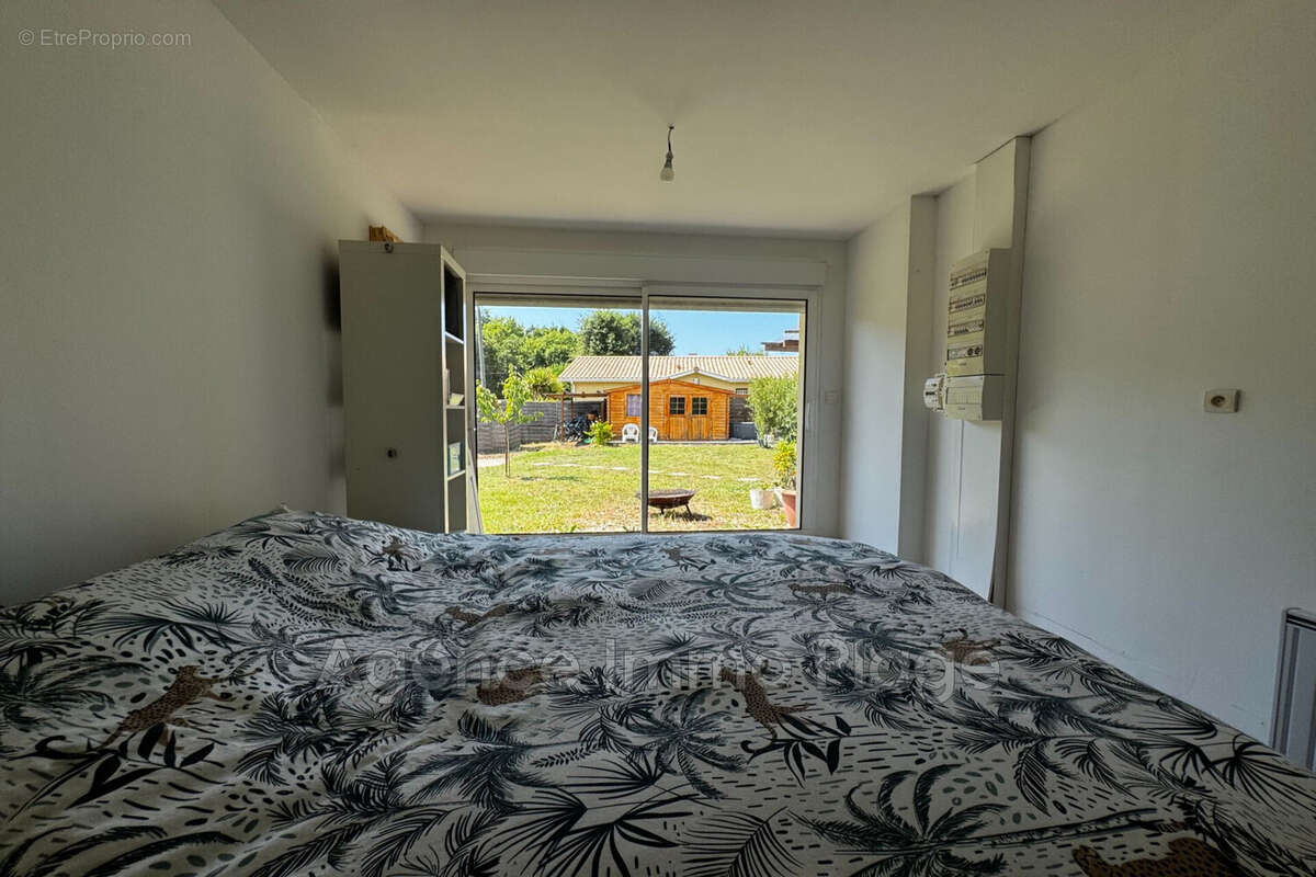Maison à HOURTIN