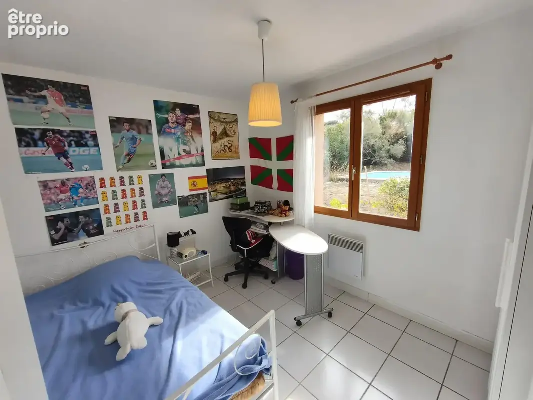 Maison T4 de plain-pied de 93 m2 avec jardin clos, piscine et garage - photo 10