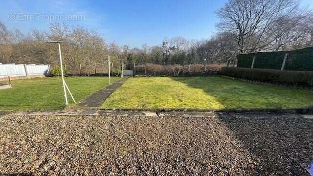 Maison 135 m² à Cauffry  - photo 4