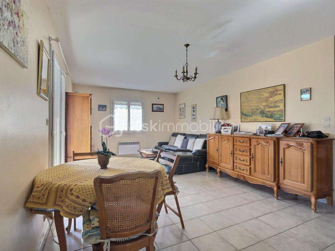 Agréable maison de plain-pied avec 4 chambres à Gallargues-le-Montueux - photo 6