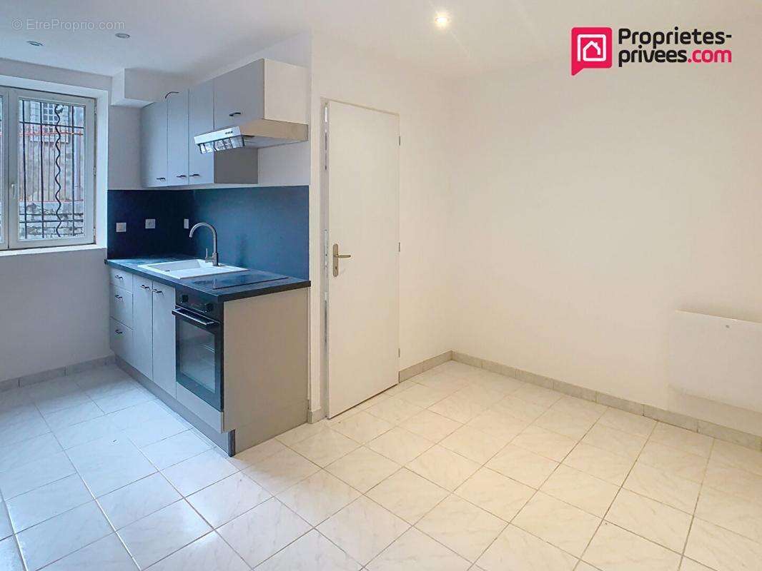 Appartement à GANGES