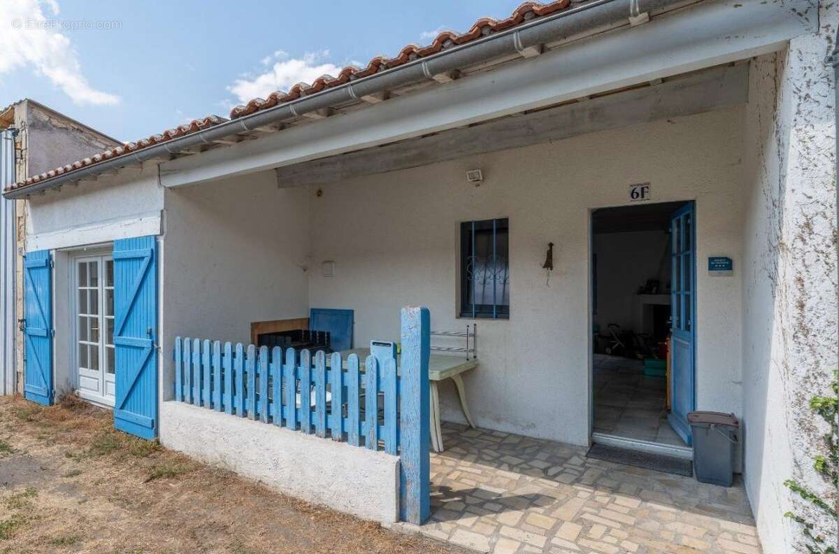 Maison à SAINT-JEAN-D&#039;ANGELY