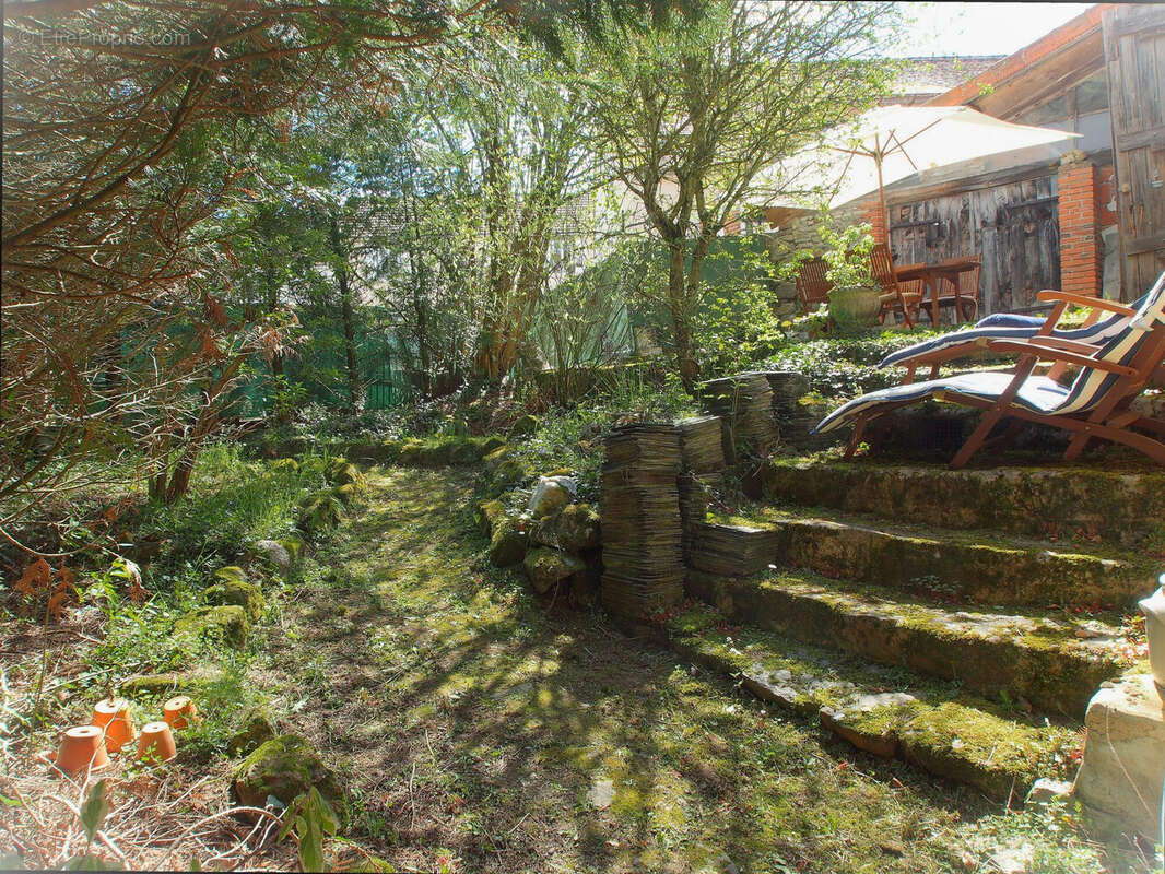 Maison 160 m² à Montel-De-Gelat  - photo 5