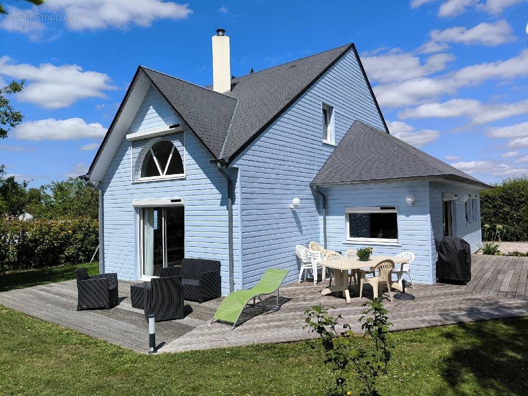 Maison à TILLY-SUR-SEULLES