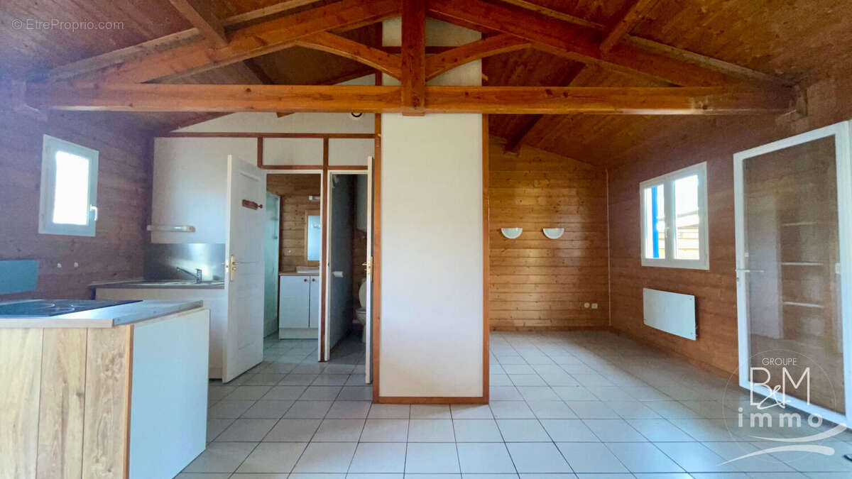 Maison à VIELLE-SAINT-GIRONS