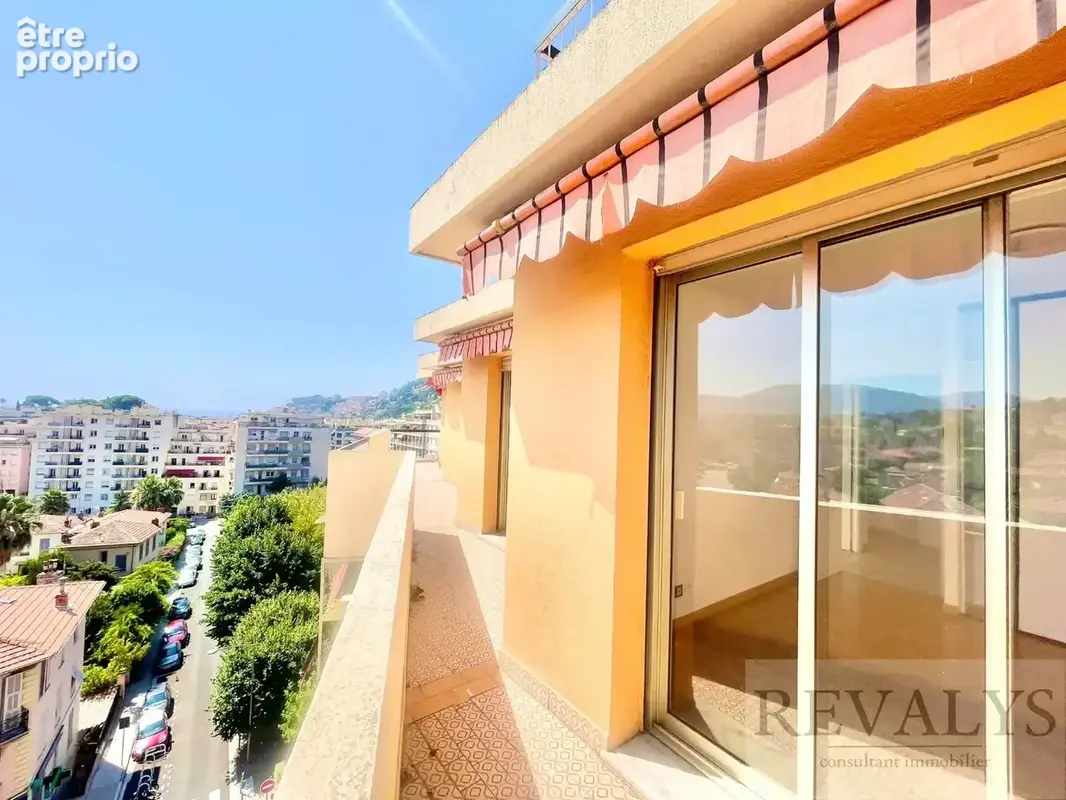 Alpes maritimes (06) - nice nord /st sylvestre - a vendre appartement 4 pieces en avant dernier etage plein sud terrasse 28m2 - photo 9