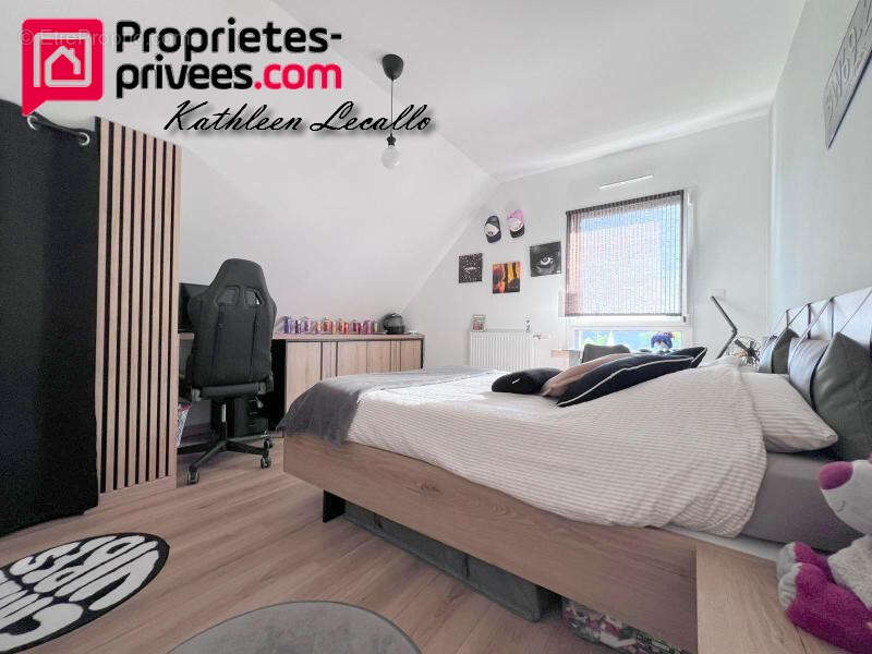 Maison Guerande 7 pièce(s) 141 m2 - photo 9