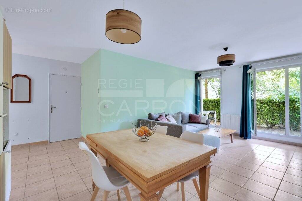 Appartement à LYON-8E