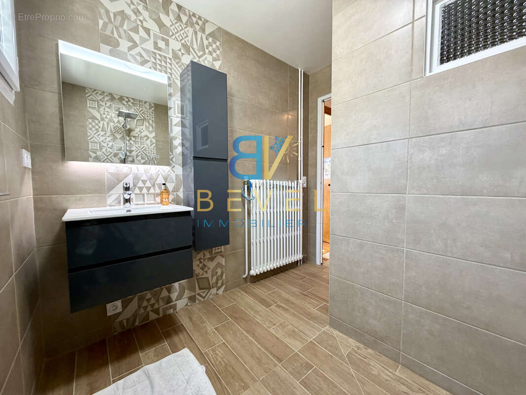 Maison à SAINT-MICHEL-DE-MAURIENNE