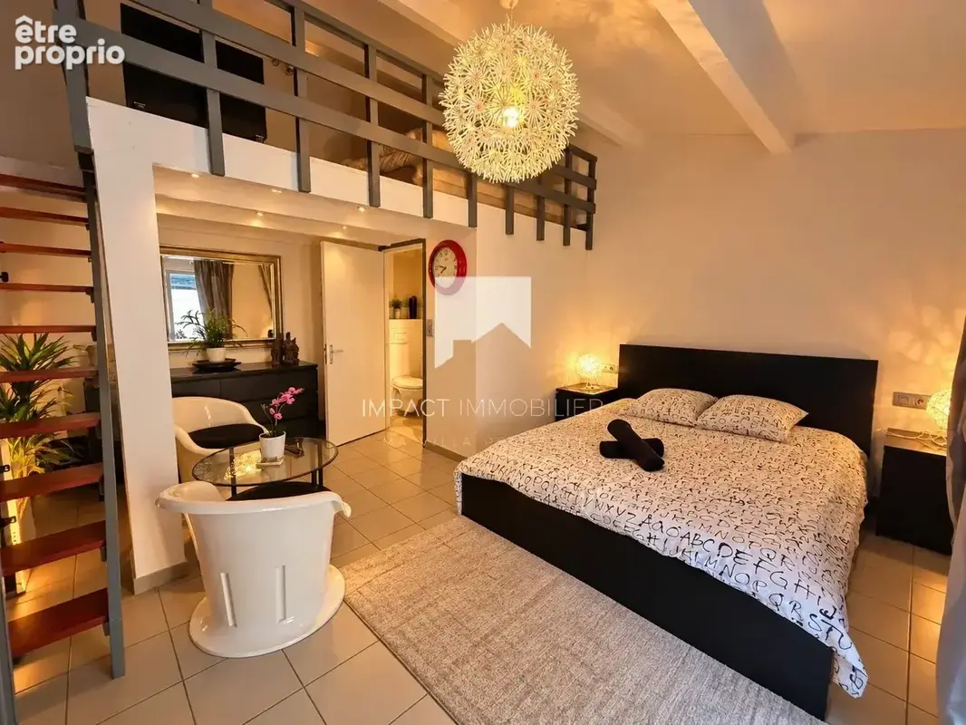 Hyères – propriété de caractère de 450 m² avec chambres d’hôtes et appartements – fort potentiel - photo 8