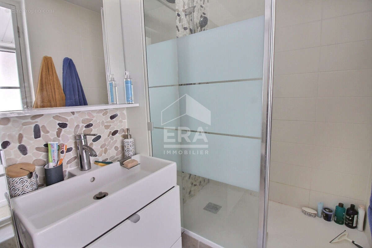 Appartement à CLICHY