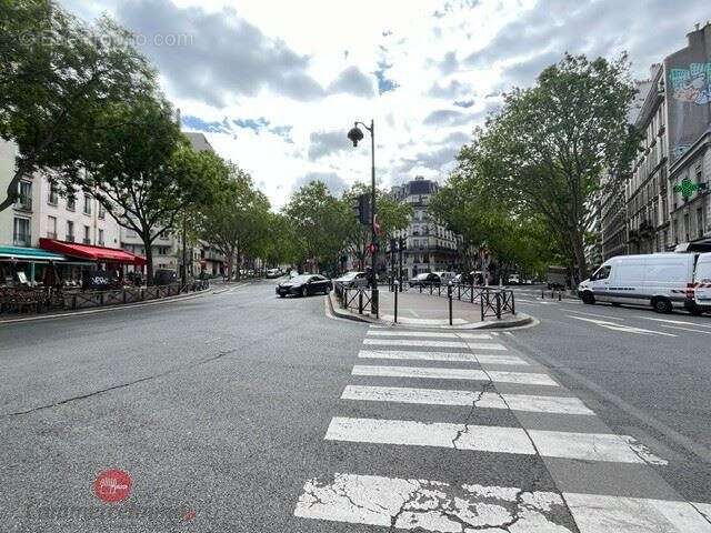 A vendre -  boutique 40 m2- paris 11 eme - photo 2