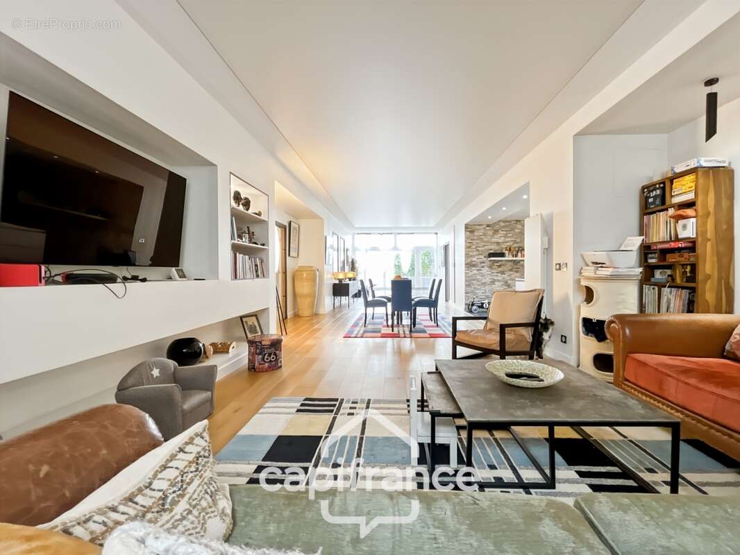 Appartement esprit maison – 164 m² – cour intérieure + box 1 voiture – rue Manessier – Nogent-sur-Marne - photo 3