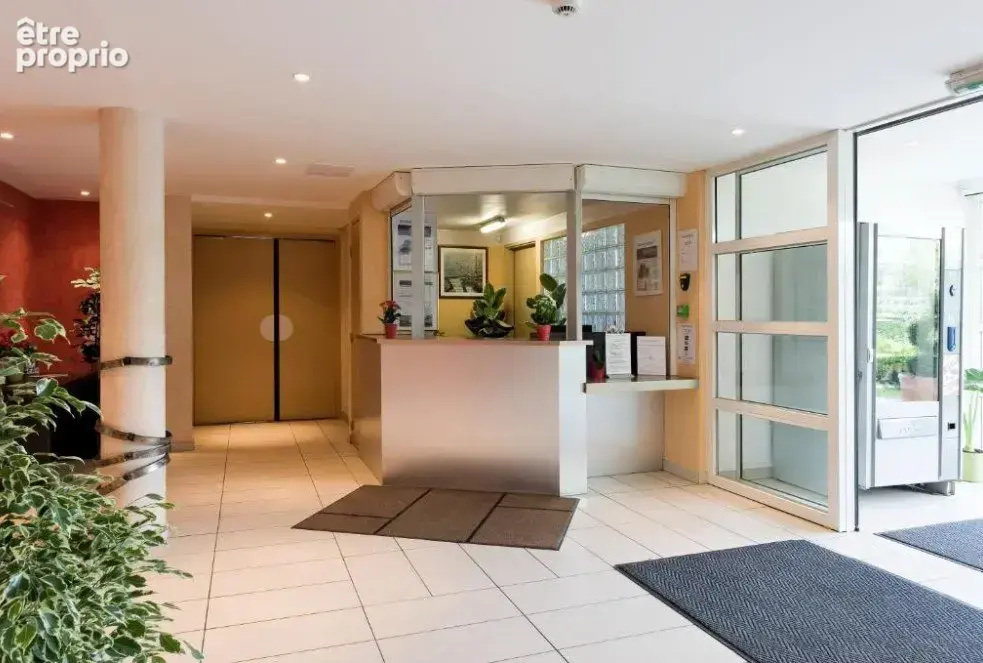 INVESTISSEMENT LOCATIF  Andilly  Résidence d'Affaires Les Hauts d'Andilly  6.73% de rentabilité - photo 9