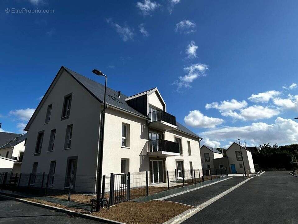 Appartement à CORMELLES-LE-ROYAL
