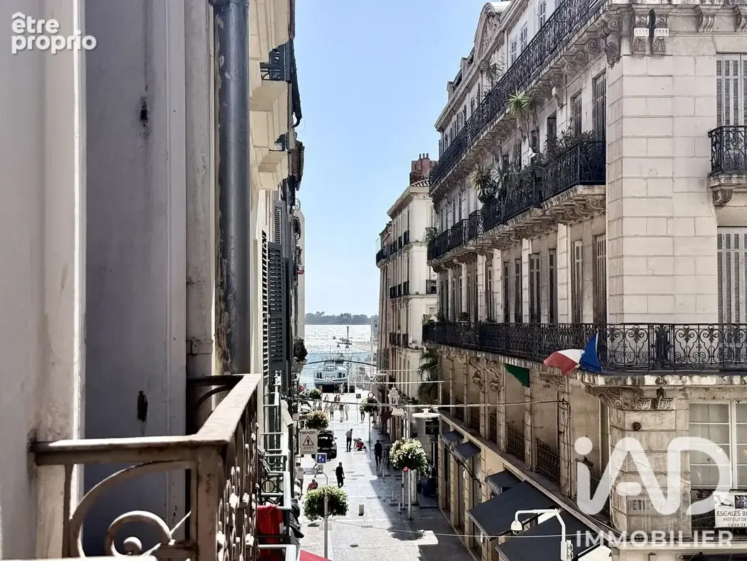 Photo 1 - Appartement à TOULON