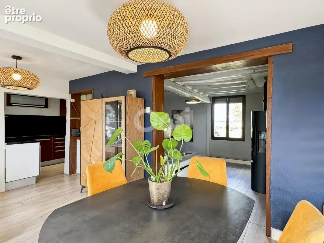 Fermette normande avec double garage, carport et dépendance - photo 3
