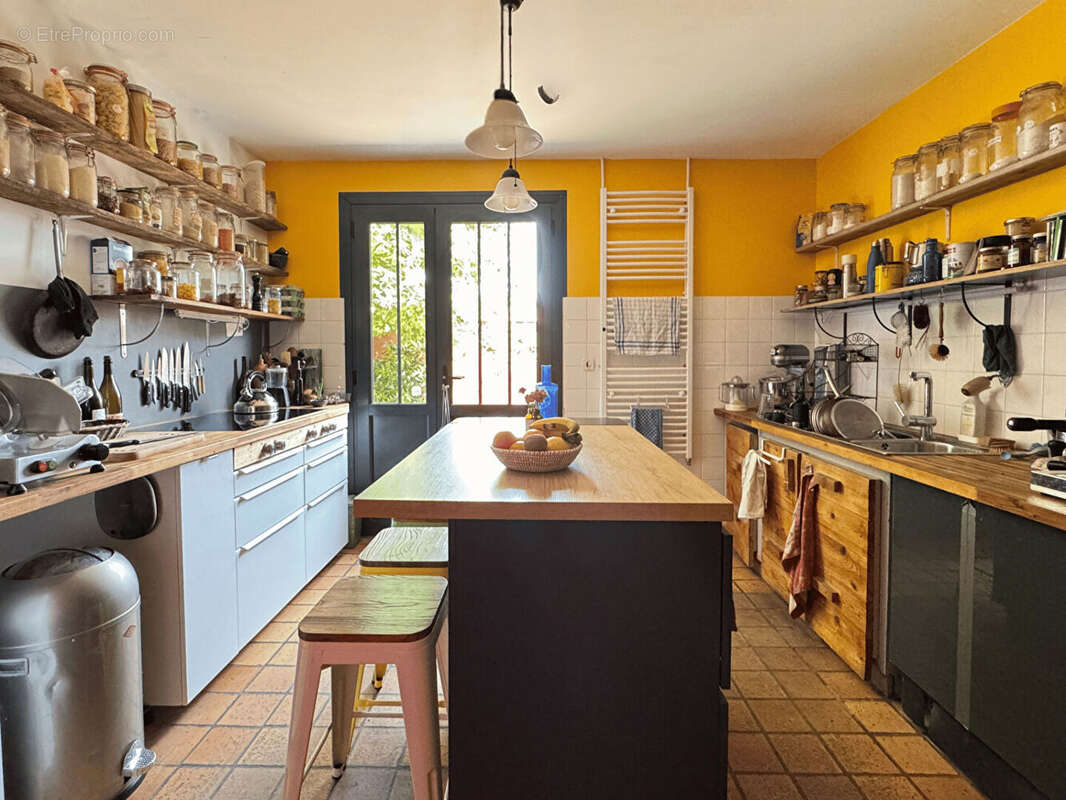 Maison à SAINT-JEAN-DE-LIVERSAY