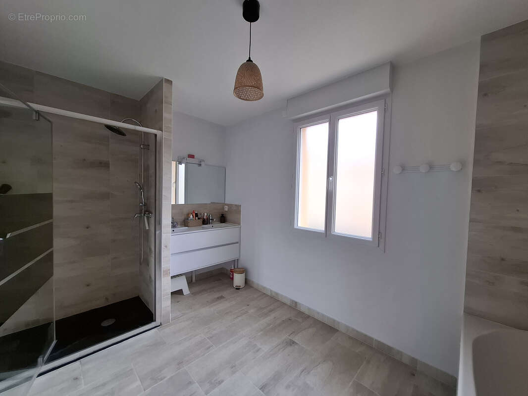 Appartement à OINGT