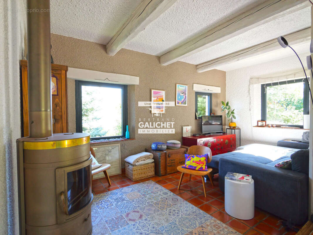 Maison à LA BATIE-VIEILLE