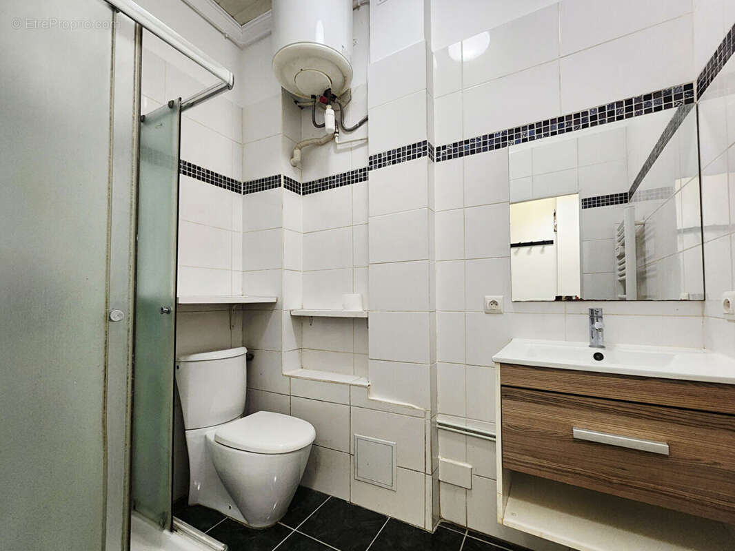 Appartement à LA GARENNE-COLOMBES