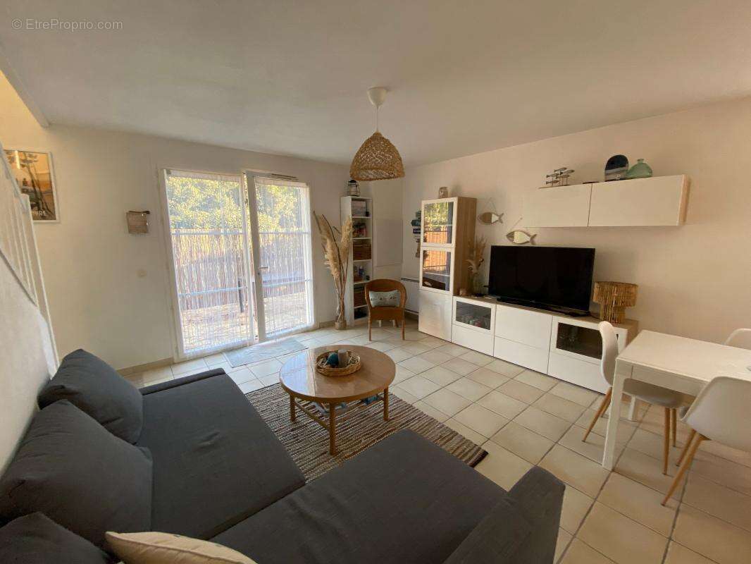 Maison à LES MATHES