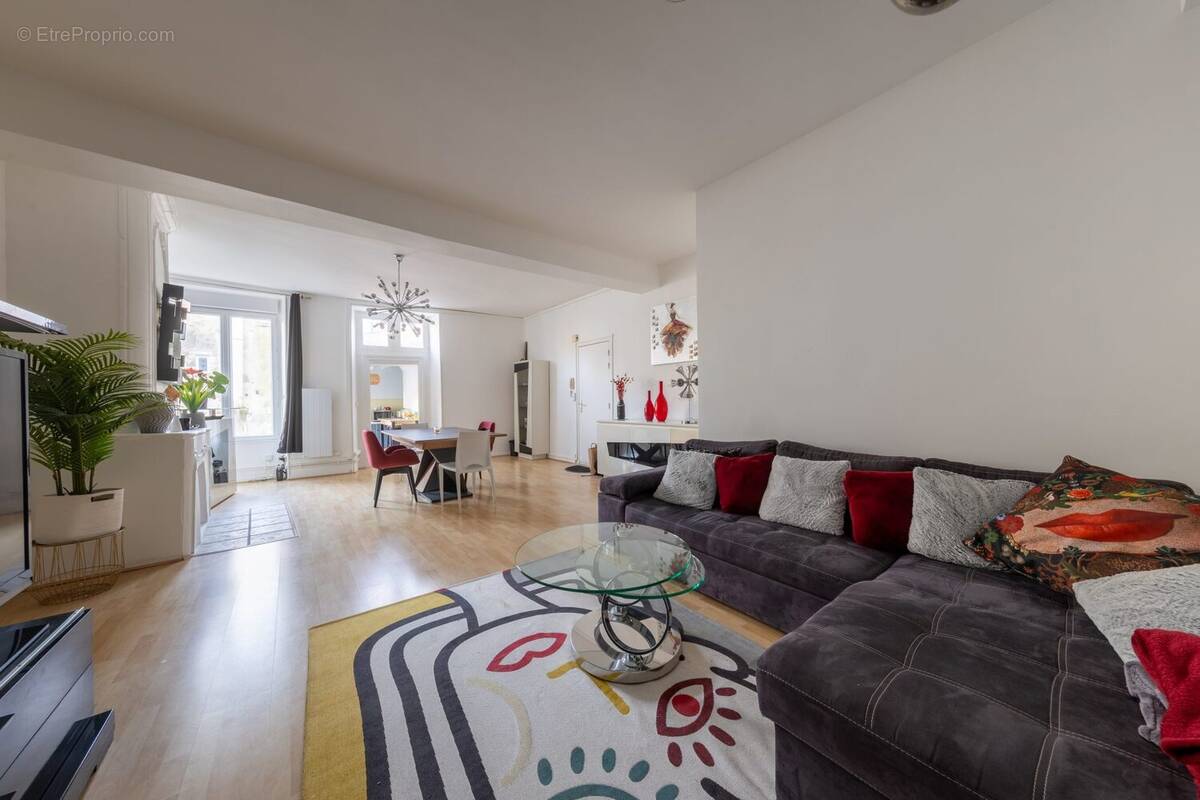 Appartement à LA ROCHELLE