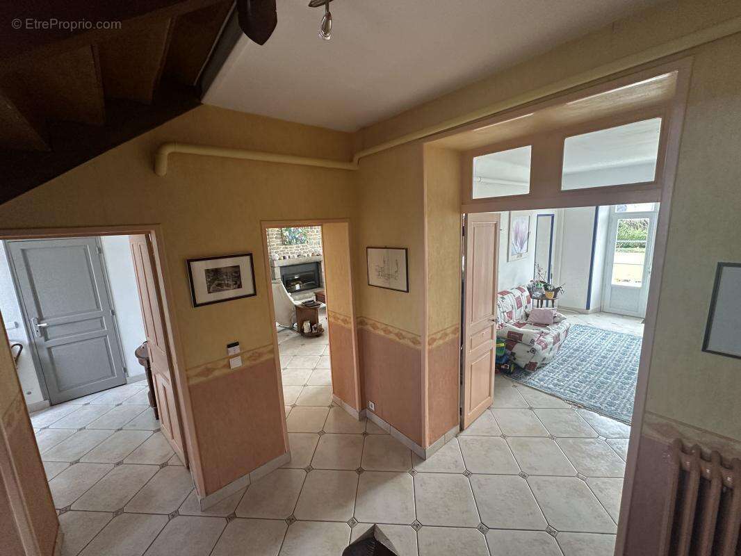 Maison à SAINT-SEVER-CALVADOS