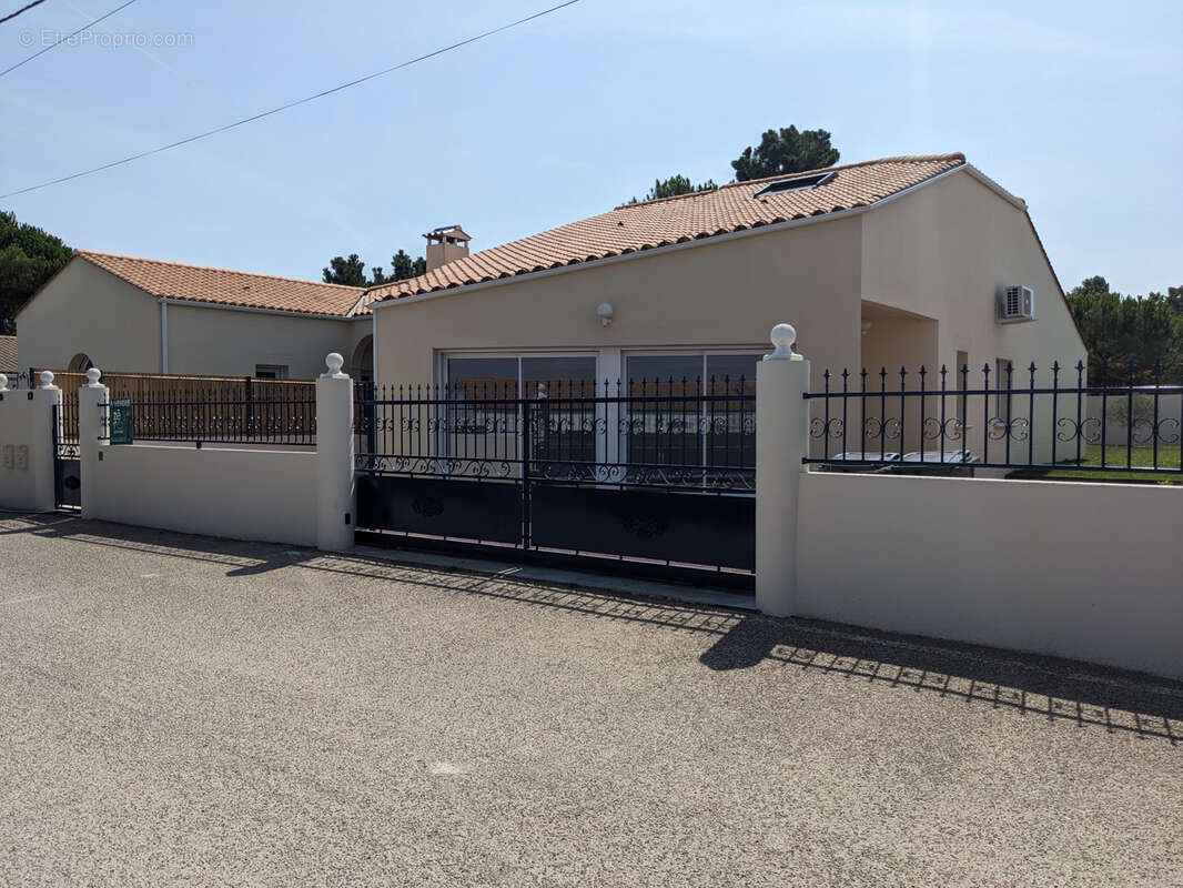 Maison à vendre à La Grière Plage   La Tranche-sur-Mer   3 chambres, jardin sans vis-à-vis, à 500 m de la plag - photo 25