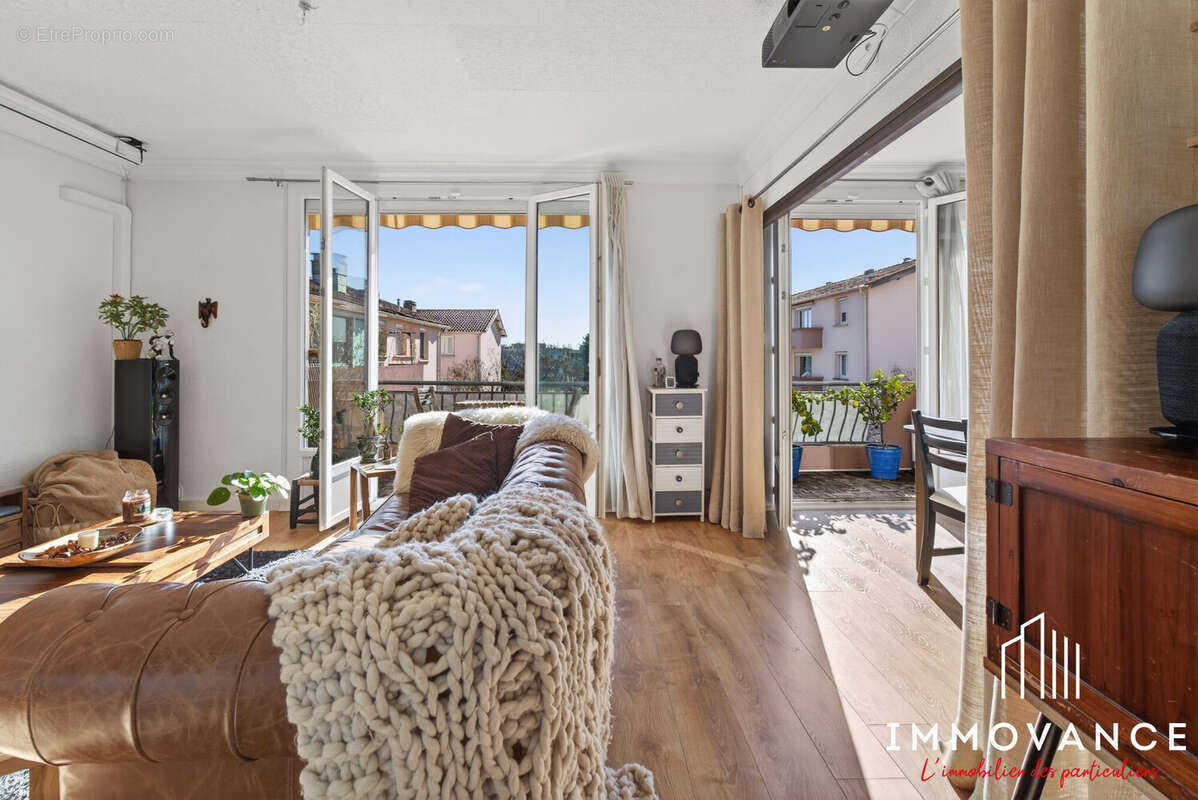 Appartement à CASTELNAU-LE-LEZ