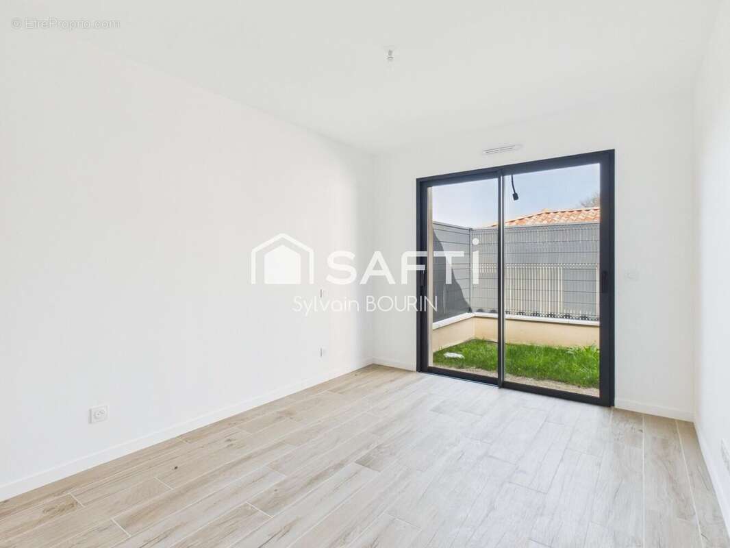 Maison 125 m² à Toussieux  - photo 5