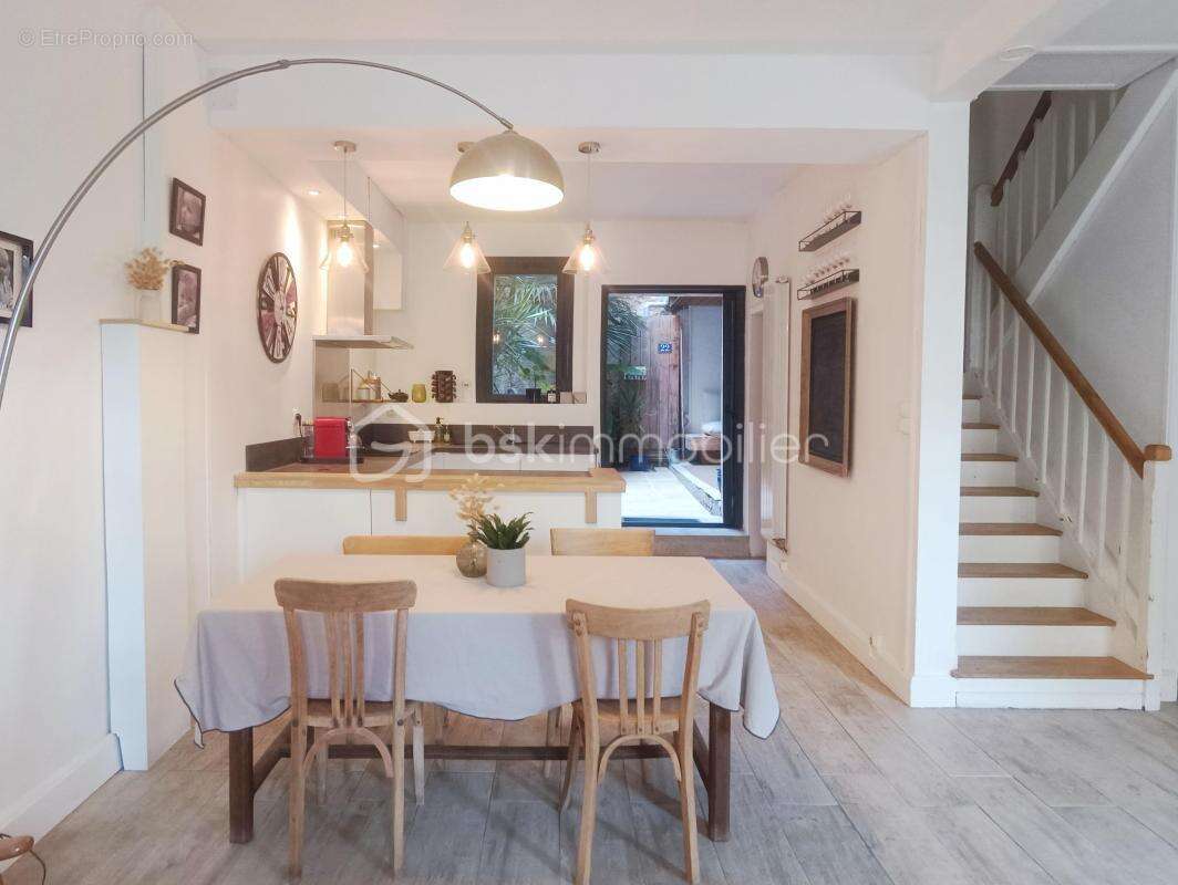 Maison à LECTOURE