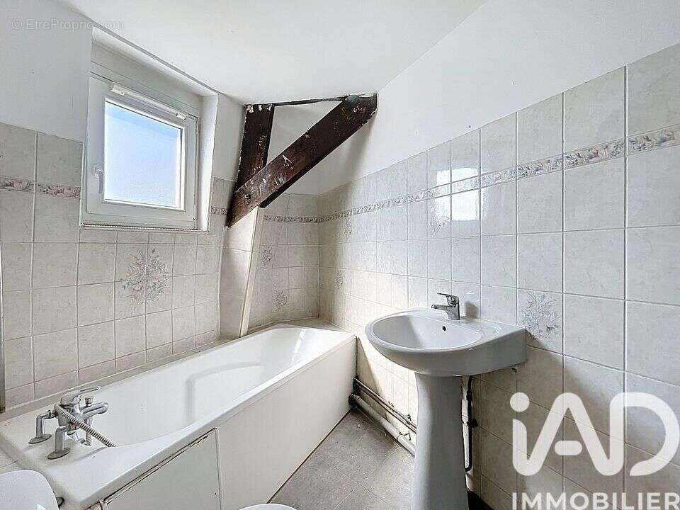 Photo 6 - Appartement à LA MADELEINE