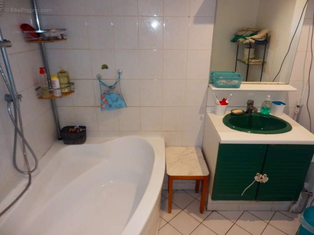 Maison à CRIQUEBEUF-SUR-SEINE