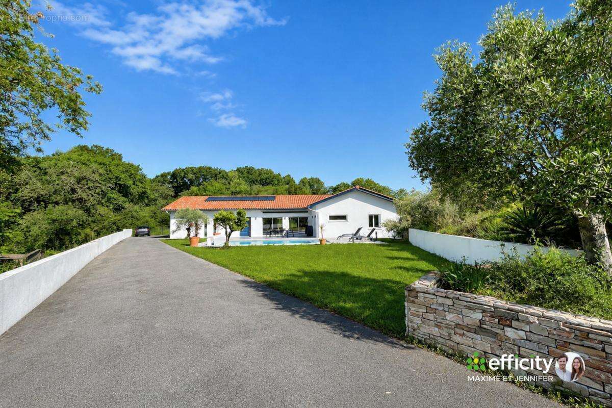Maison 190 m² à Mouguerre  - photo 11