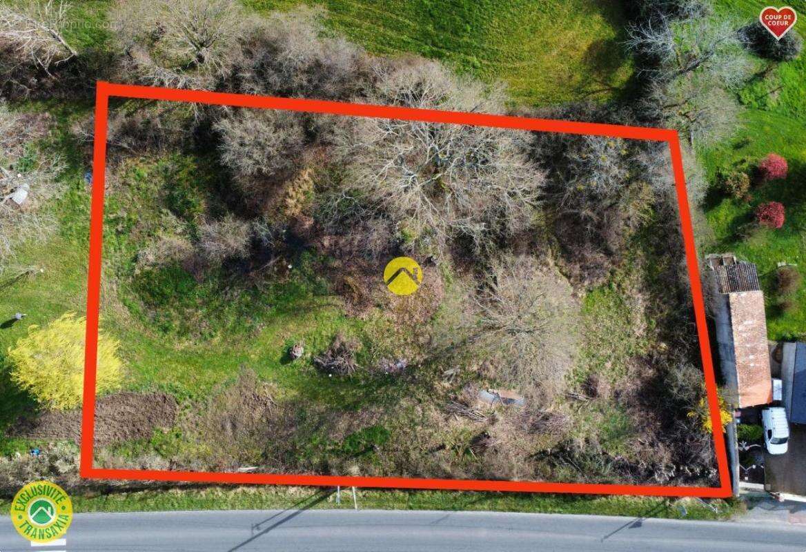 Terrain à JOUET-SUR-L'AUBOIS