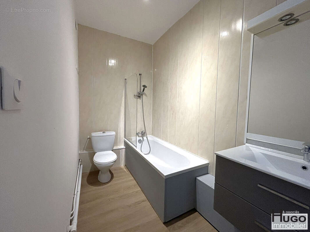 Bordeaux- proche du musée d'aquitaine et du cours pasteur- immeuble de 4 lots en bon état général ! - photo 6