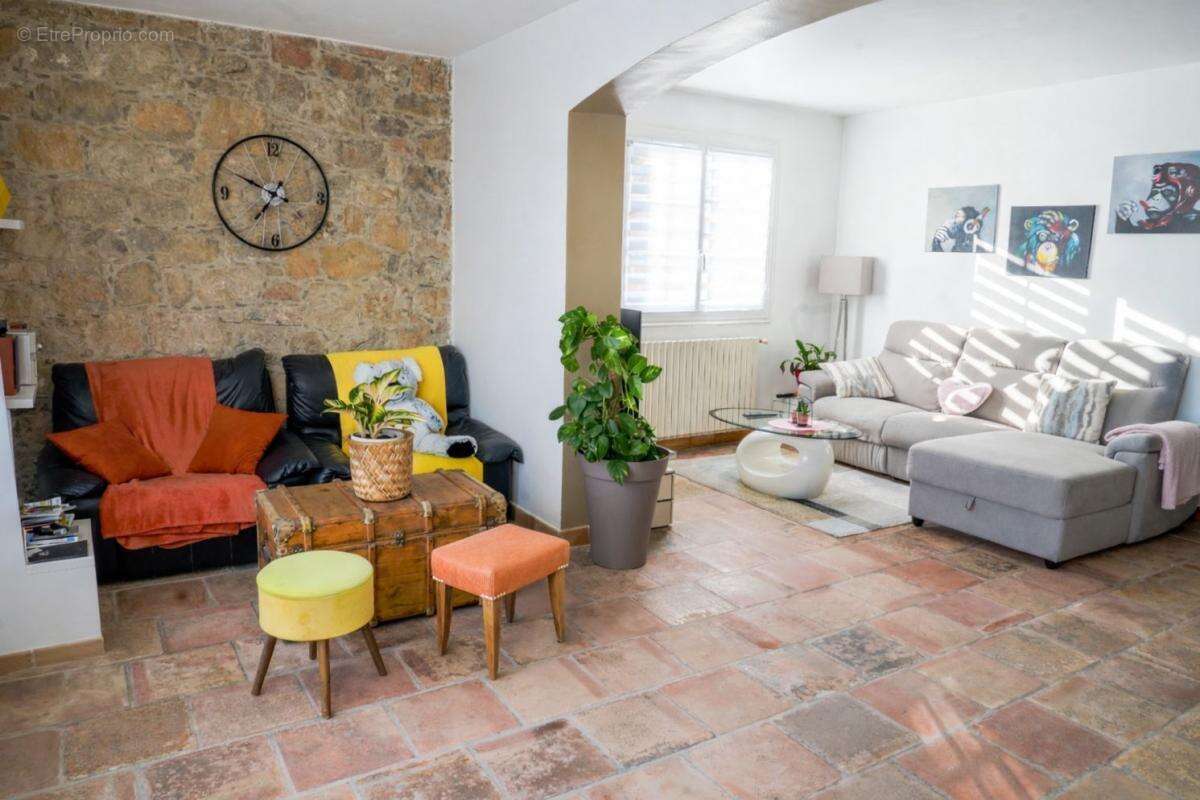 Maison à MOUGINS
