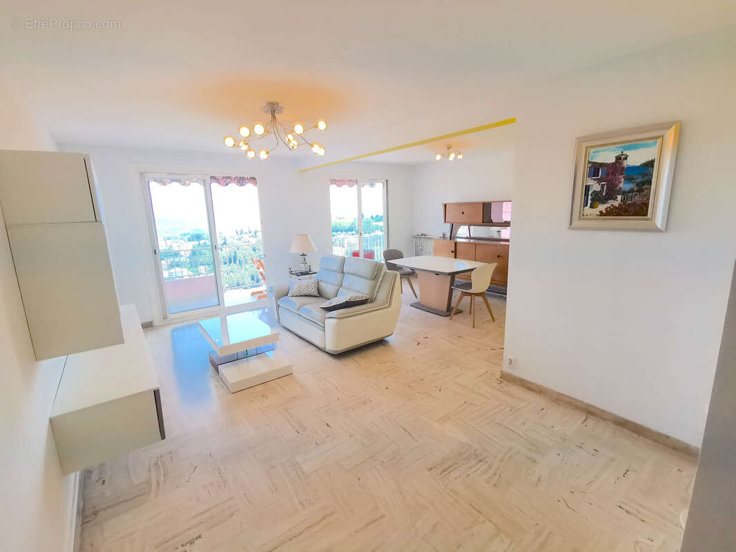 Appartement à GRASSE