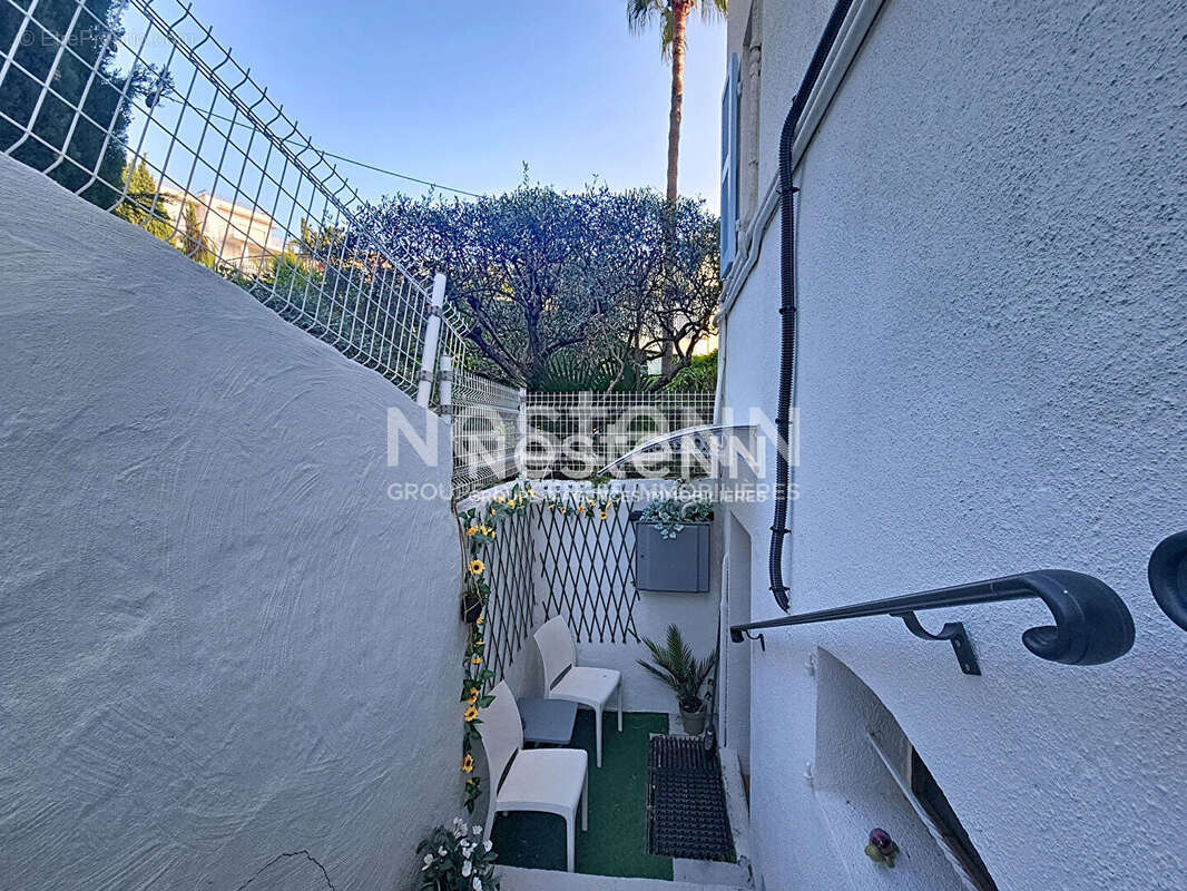 Appartement à LE CANNET